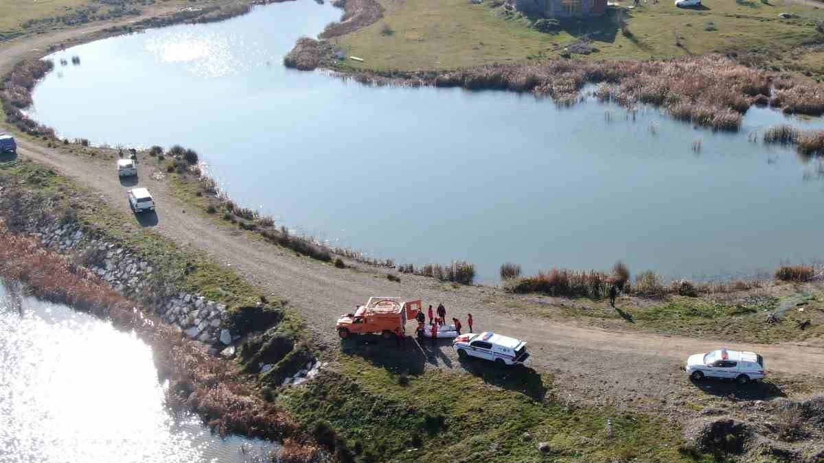 AK Partili eski Belediye Başkanı, gölette ölü bulundu