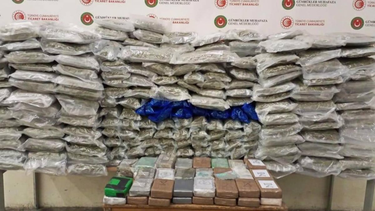 Ticaret Bakanlığı: Yılın ilk 6 ayında gümrüklerde 36 ton uyuşturucu ele geçirildi