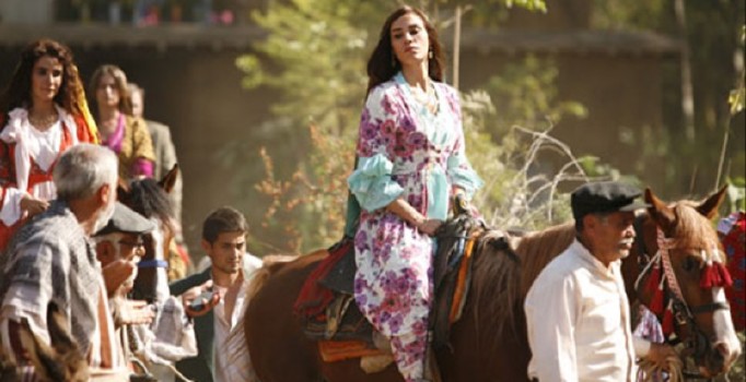 Şükran Ovalı ve Şükrü Özyıldız yeniden bir araya geldi