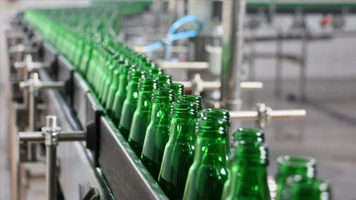 Soda şişelerinin ilginç sırrı! Neden hep yeşil yapılır? Meğer çok önemli bir nedeni varmış…