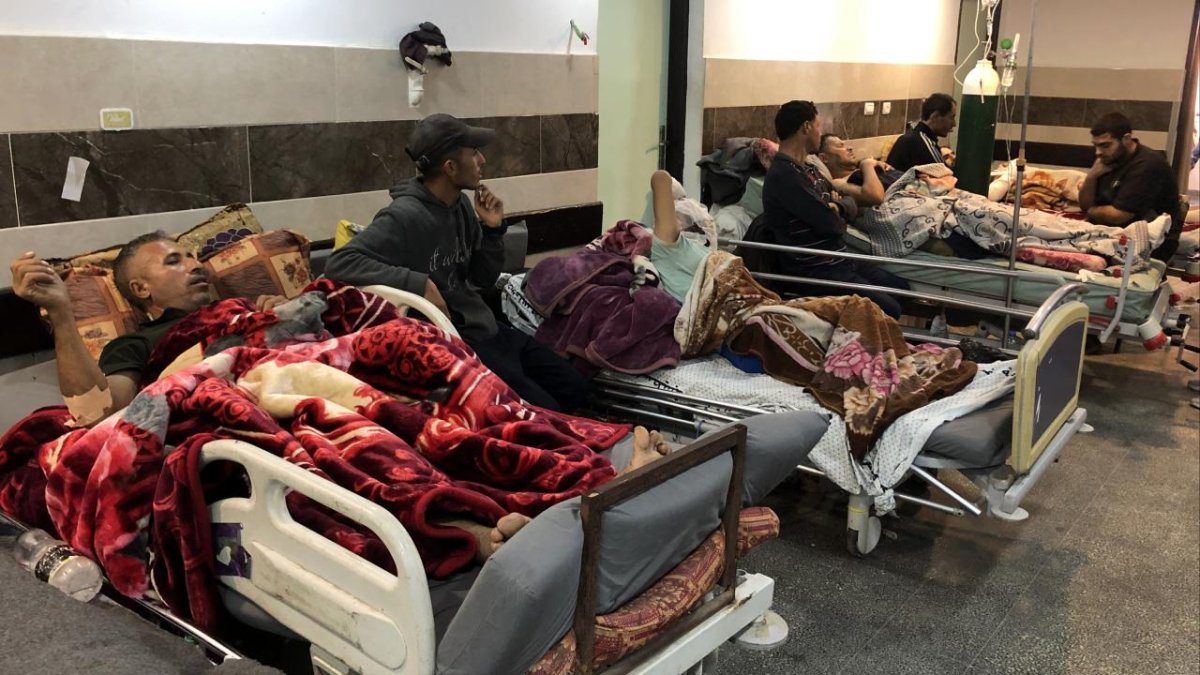 İsrail saldırıları nedeniyle Gazze hastanelerinde durum kritik: İlaç bulunamıyor, yaralılar ölümü bekliyor
