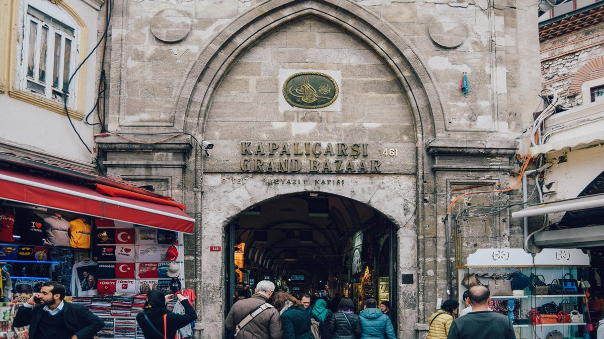 Kapalı Çarşı'da labirent yarışı: Koşulmazı koş