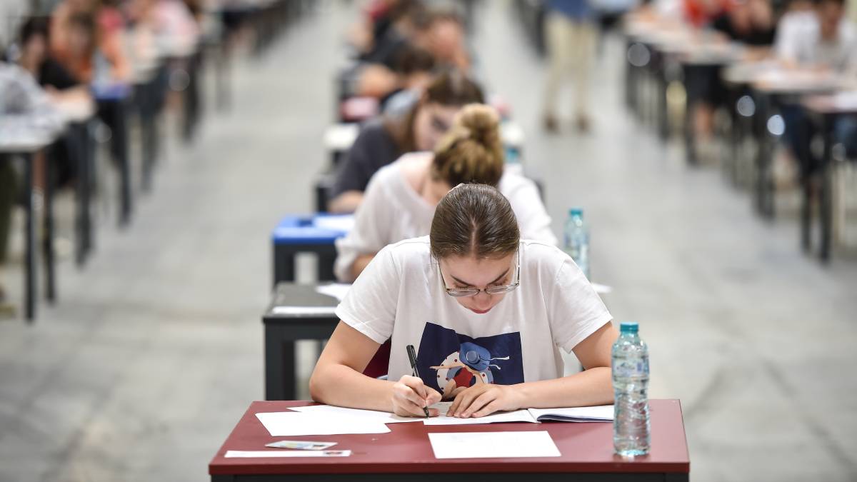 Merkezefendi’de ücretsiz TYT ve AYT deneme sınavları yapılacak