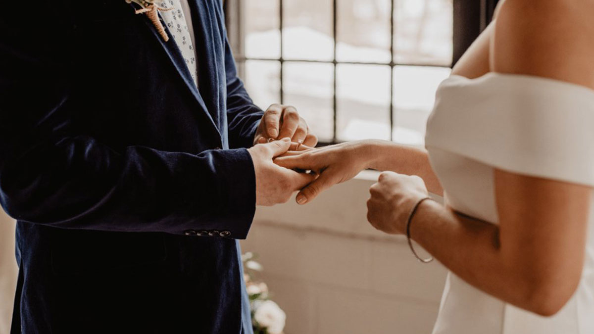 O ülkede kimse evlenmiyor: Tarihin en düşük seviyesini gördü! Emeklilik yaşının yükseltilmesi gündemde