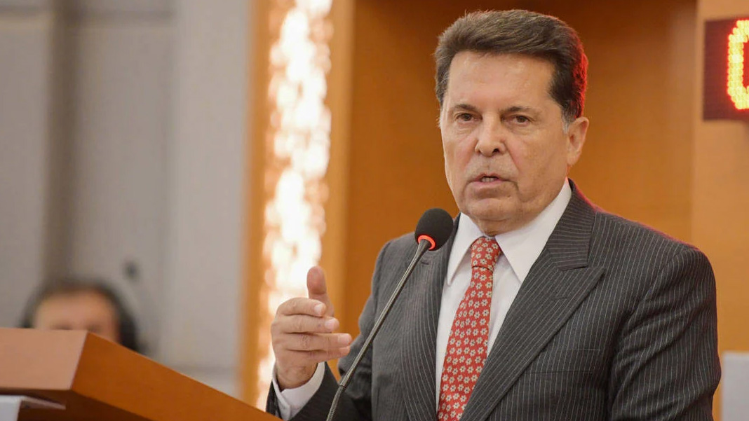 Ahmet Özer: FETÖ taktikleri uygulanıyor! Türkiye’nin en büyük ilçesine el koyma girişimi