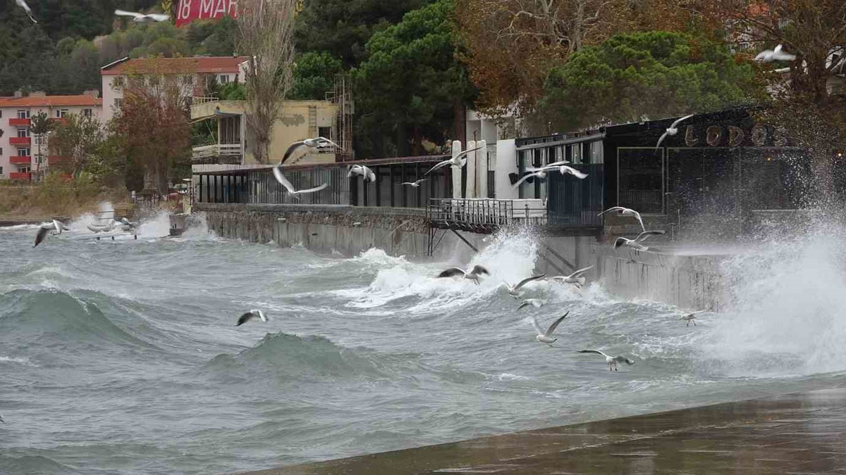 Meteoroloji uyardı: Sıcaklıklar düşüyor, yağışlı hava geliyor