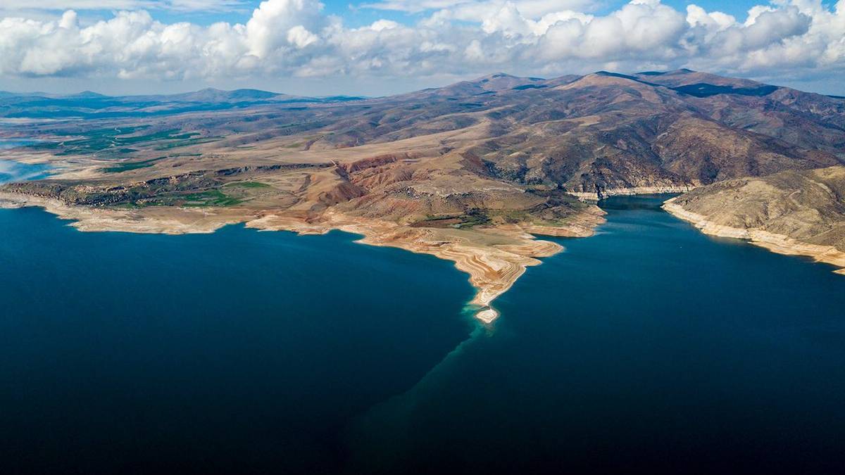 Denizi yok ama deniz havası sağlıyor! Nefes almak isteyen oraya koşuyor, güzelliği saati unutturuyor