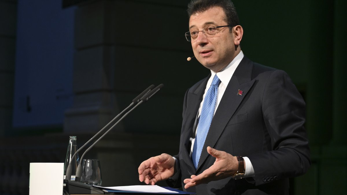 İmamoğlu'ndan kayyum atamalarına tepki: Önümüzdeki seçimde sonlarının geldiğini görüyorum