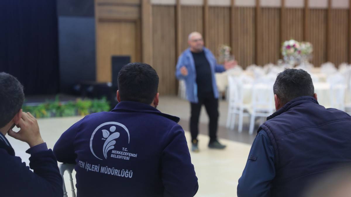 Merkezefendi Belediye personeline İş Sağlığı ve Güvenliği Eğitimi verildi