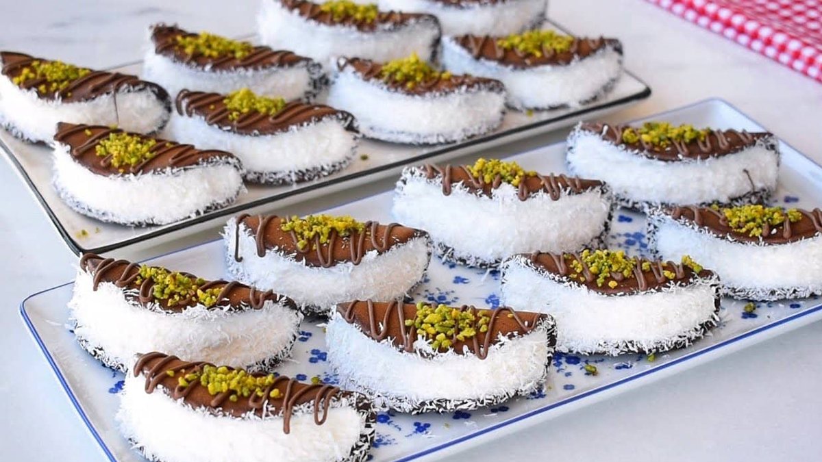 Bu tatlıyı eşinize sakın yapmayın, bıktırana kadar isteyecek! İşte yapması çok kolay gelin çantası tarifi