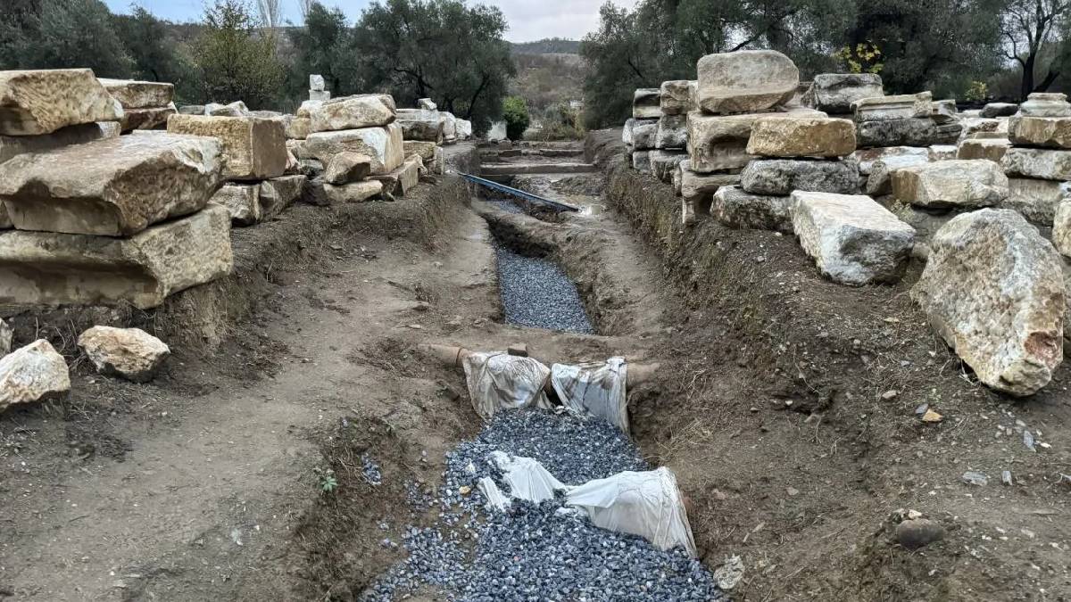 ‘Gladyatörler Şehri'nde 2 bin 250 yıllık kanalizasyon bulundu