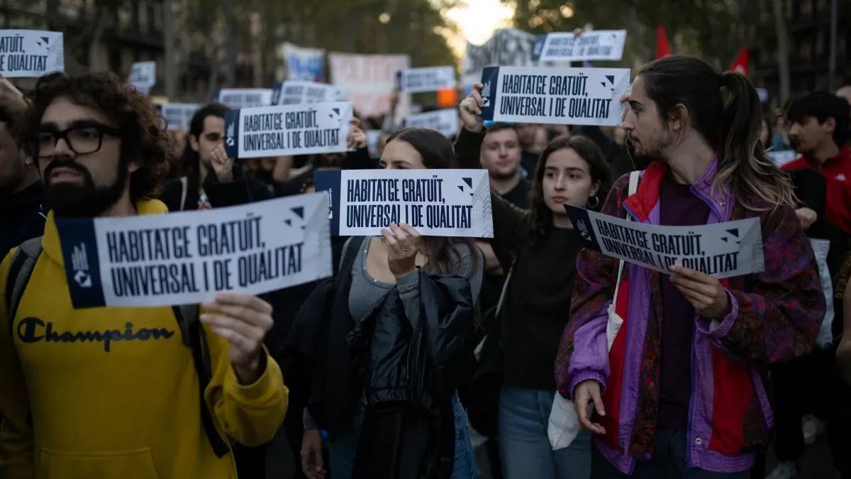 Barcelona'da yüksek kira fiyatlarına karşı protesto