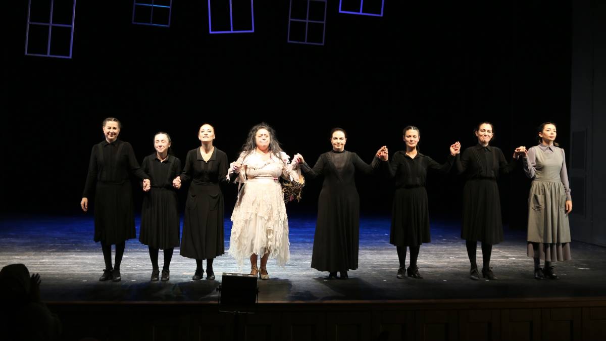 Şehir tiyatroları öğretmenleri konuk etti