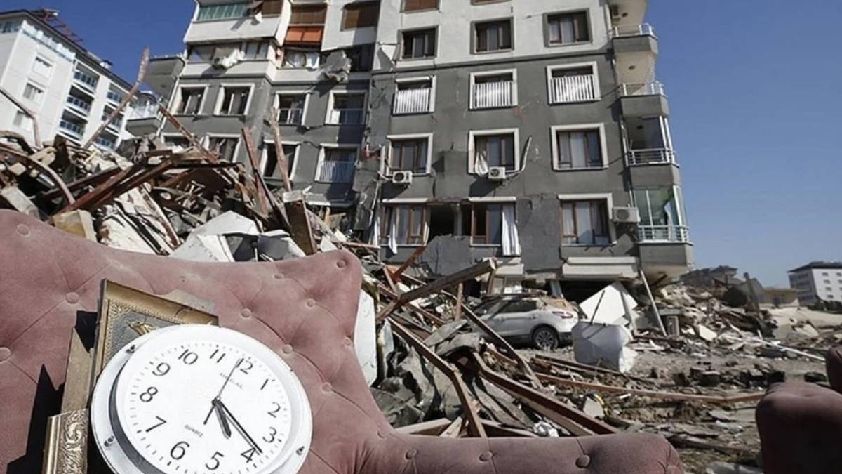 Depremde yıkılan Furkan Apartmanı 51 kişiye mezar olmuştu... Firari sanıklar mahkemeden 'güvence' istedi