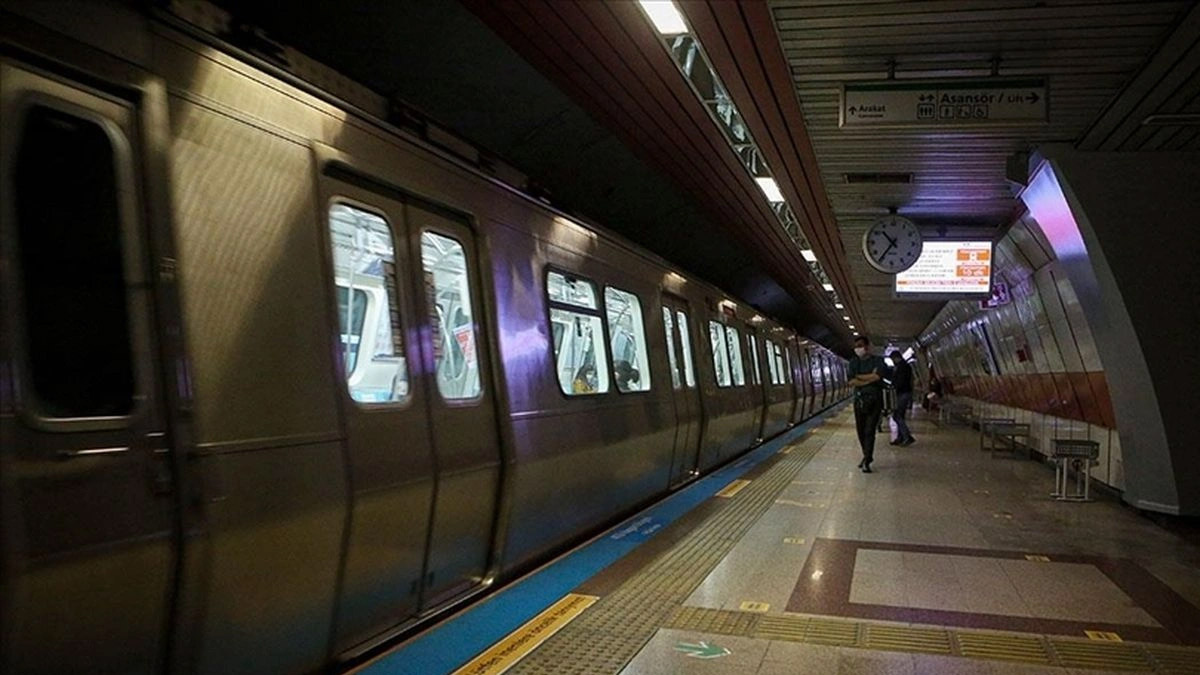 İstanbullular dikkat! Bazı metro seferleri geçici olarak durduruldu
