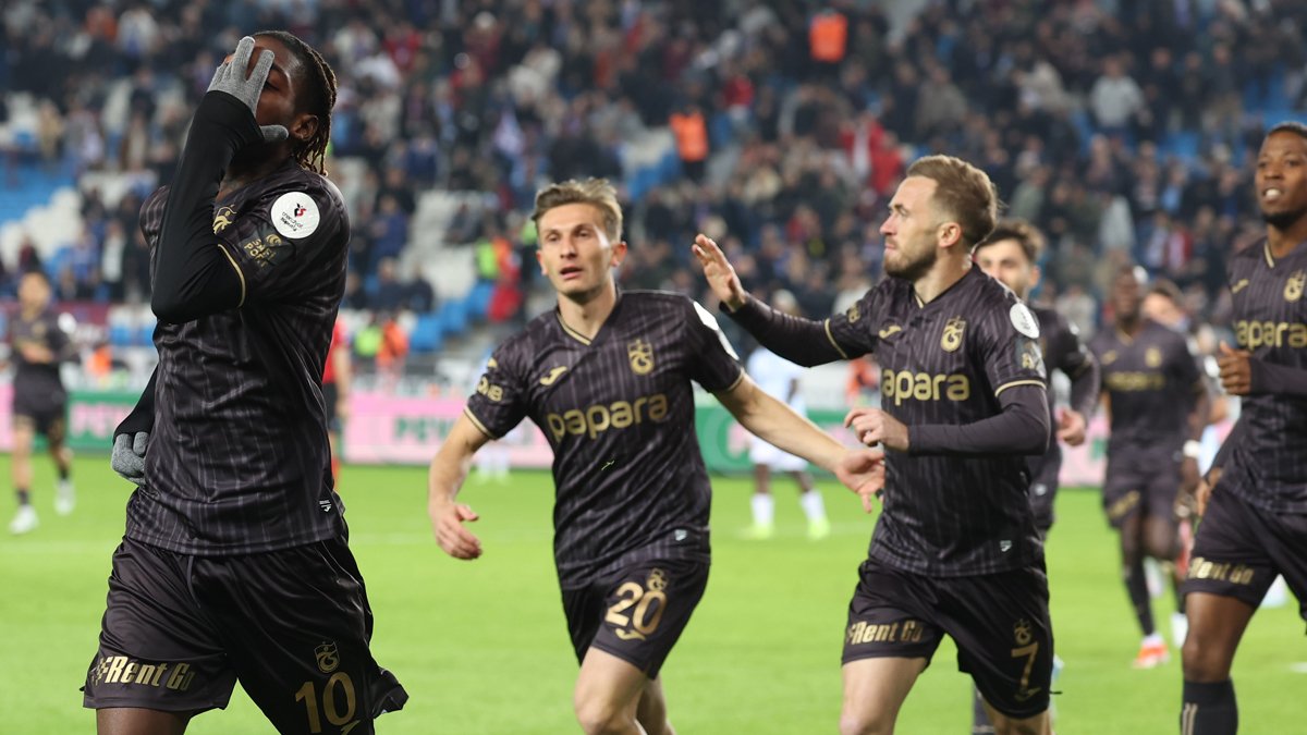 Trabzonspor'un galibiyet hasreti son buldu! Fırtına'dan 5 gollü galibiyet