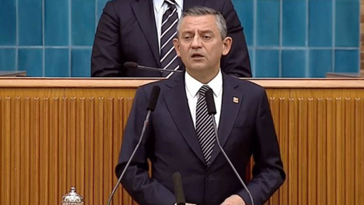 Özel'den Bahçeli'ye 'çözüm süreci' yanıtı: Şehit anneleri olur diyorsa olur deriz