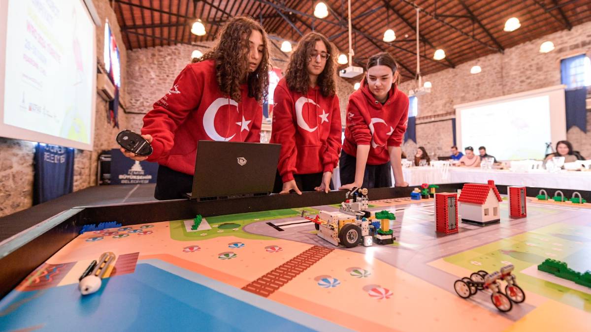 Dünya Robot Olimpiyatları başlıyor