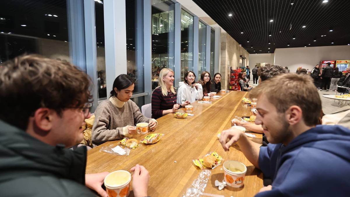 Gazi, şehit yakınlarına ve engelli ailelerine suda indirim