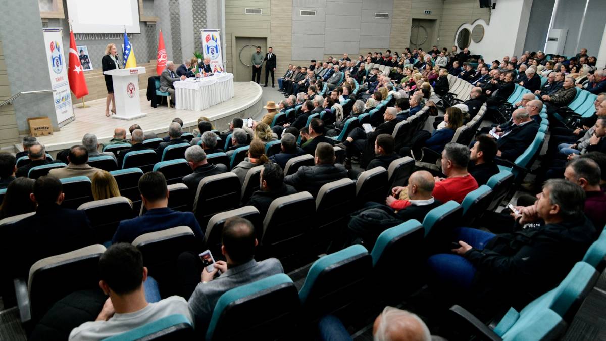 10. Genel Kurulu’nu Bornova’da yaptı