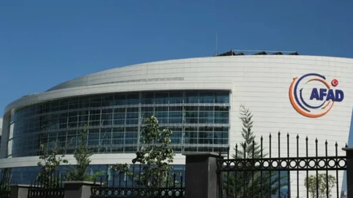 KPSS'den 60 puan alanlar müjde: AFAD 1000 personel alacak: İşte başvuru şartları ve detaylar!