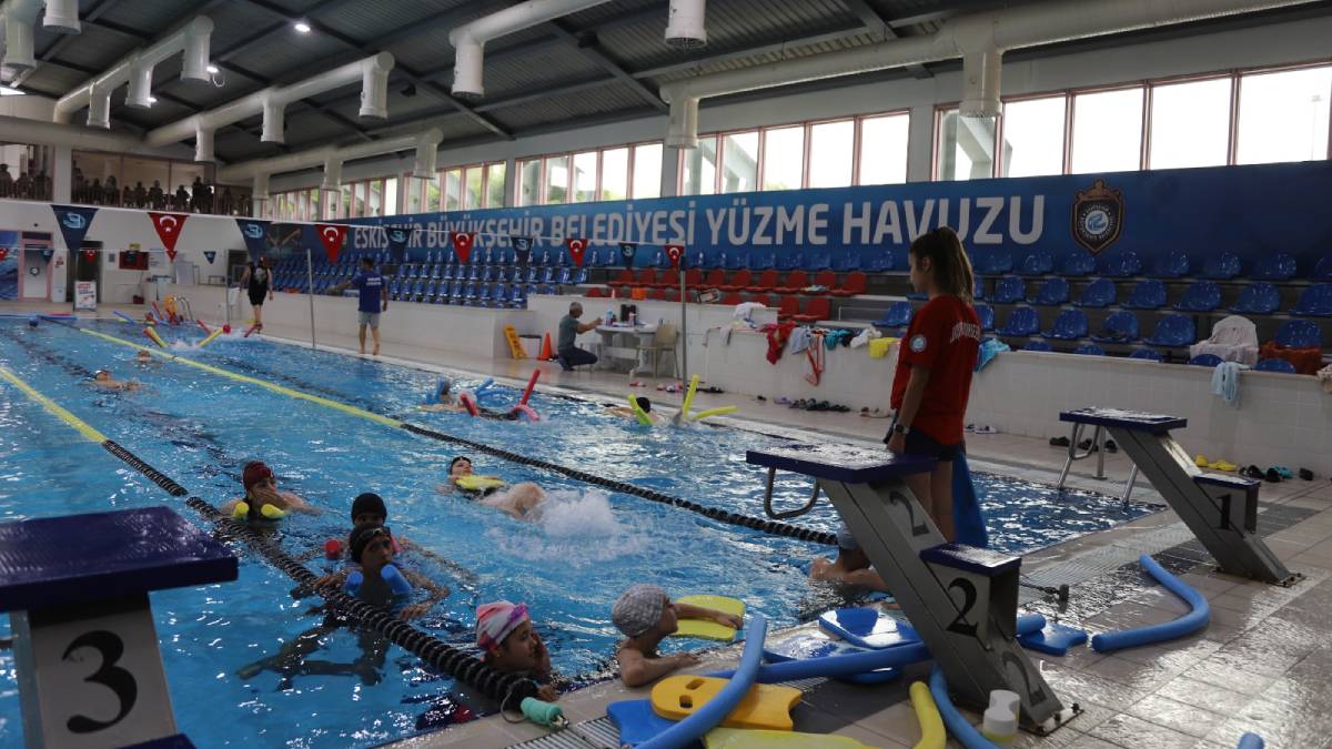 Kentpark kapalı yüzme havuzu “Yeterlilik Belgesini” aldı
