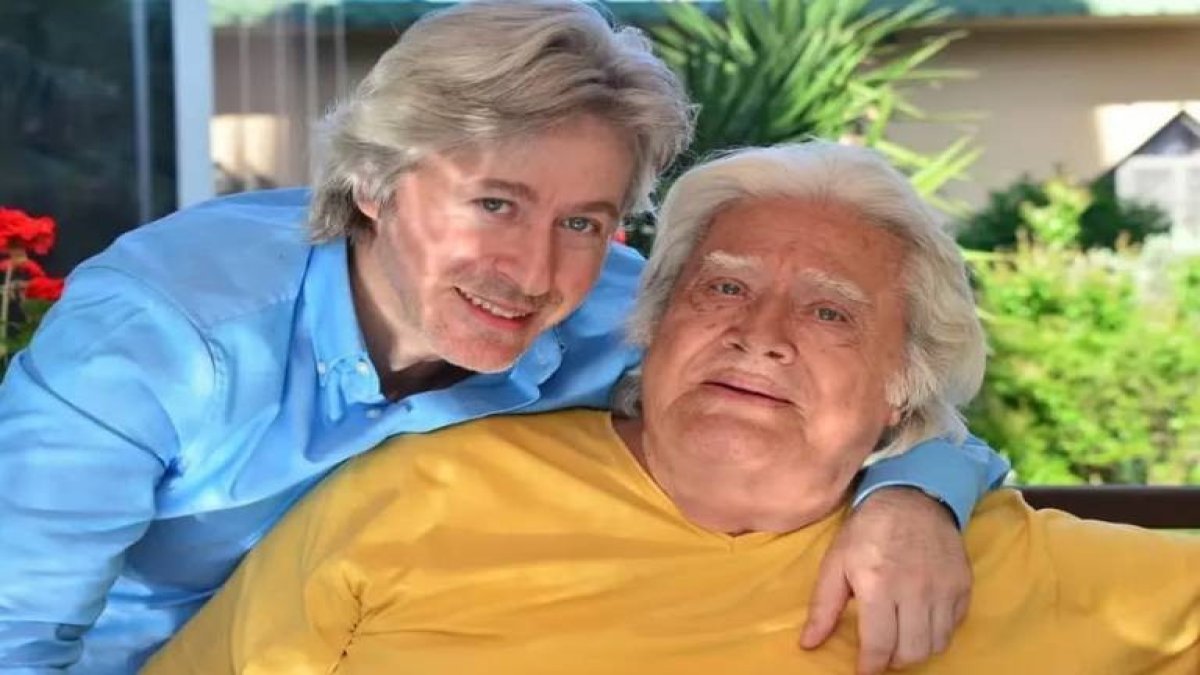 Cüneyt Arkın için sürpriz proje: Oğlu Kaan Cüreklibatır duyurdu