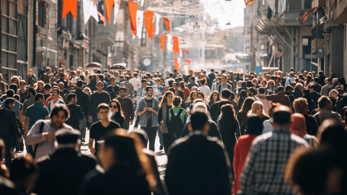 Türkiye'nin 10 kalabalık ilçesi açıklandı