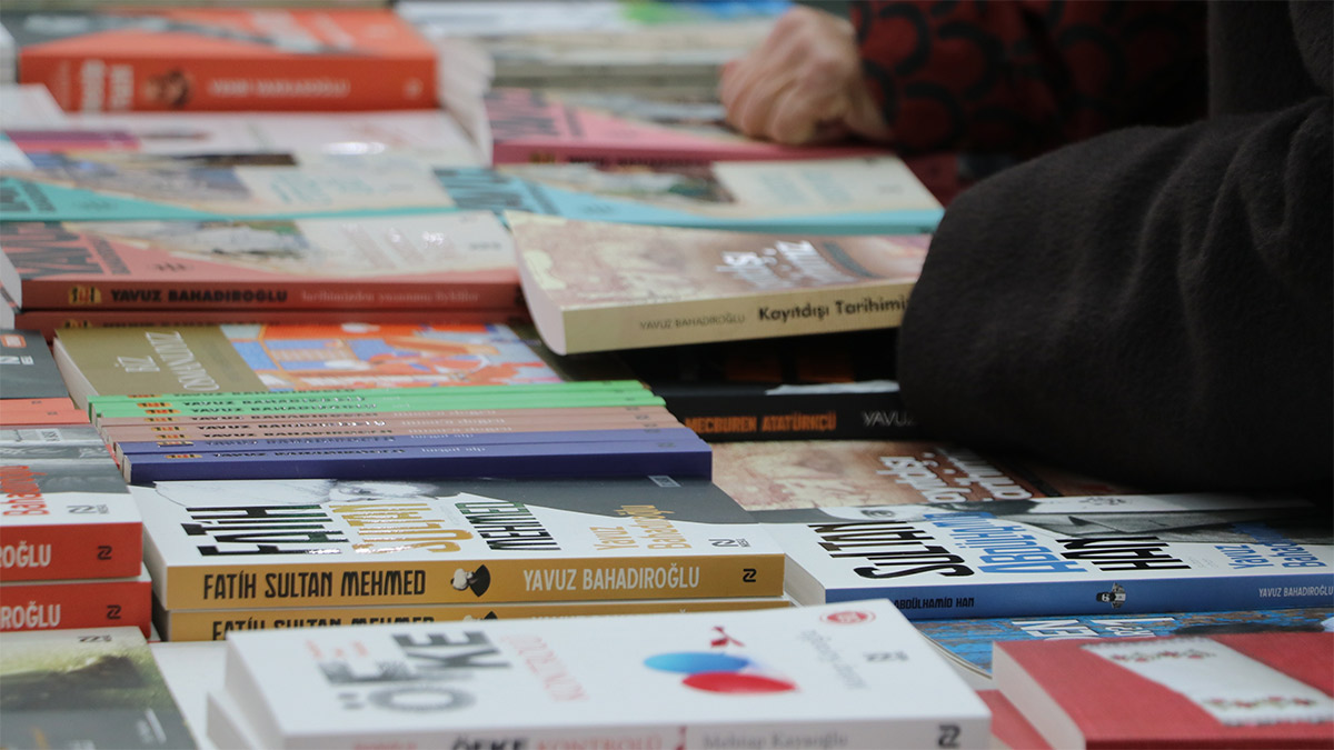 Ankara Kitap Fuarı başladı