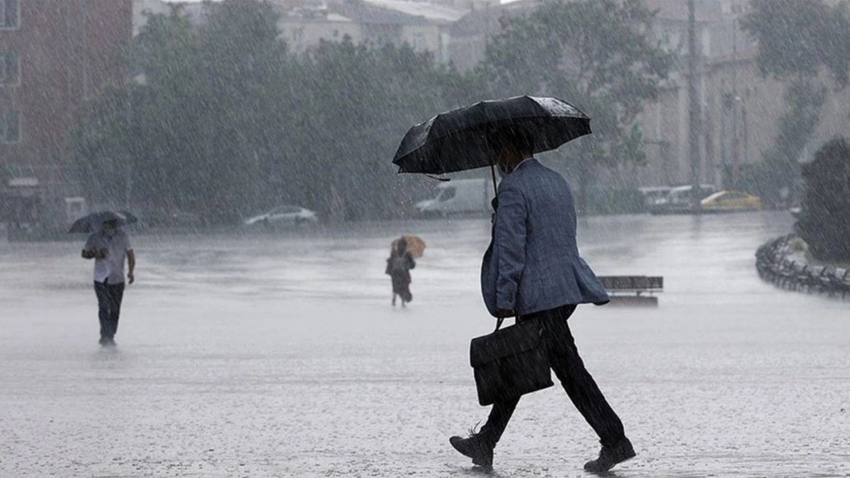 Sis ve pusa dikkat: Meteoroloji'den 2 bölgeye sağanak uyarısı