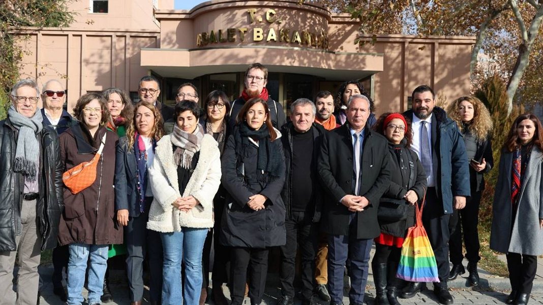 DEM Parti ve uluslararası heyetten Adalet Bakanlığı'na Öcalan başvurusu