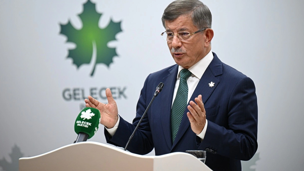 Davutoğlu: Vize muafiyeti anlaşması tarihi bir başarıydı, uygulanmaması Türkiye için büyük kayıp