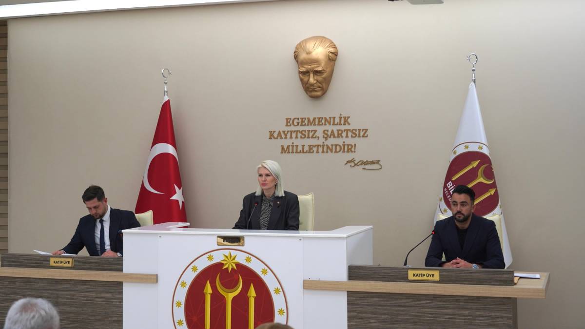 Belediye Başkanı Melek Mızrak Subaşı: ‘’17 Aralıkta ulaşımda kartlı sisteme geçiş için ihalemizi yapacağız’’