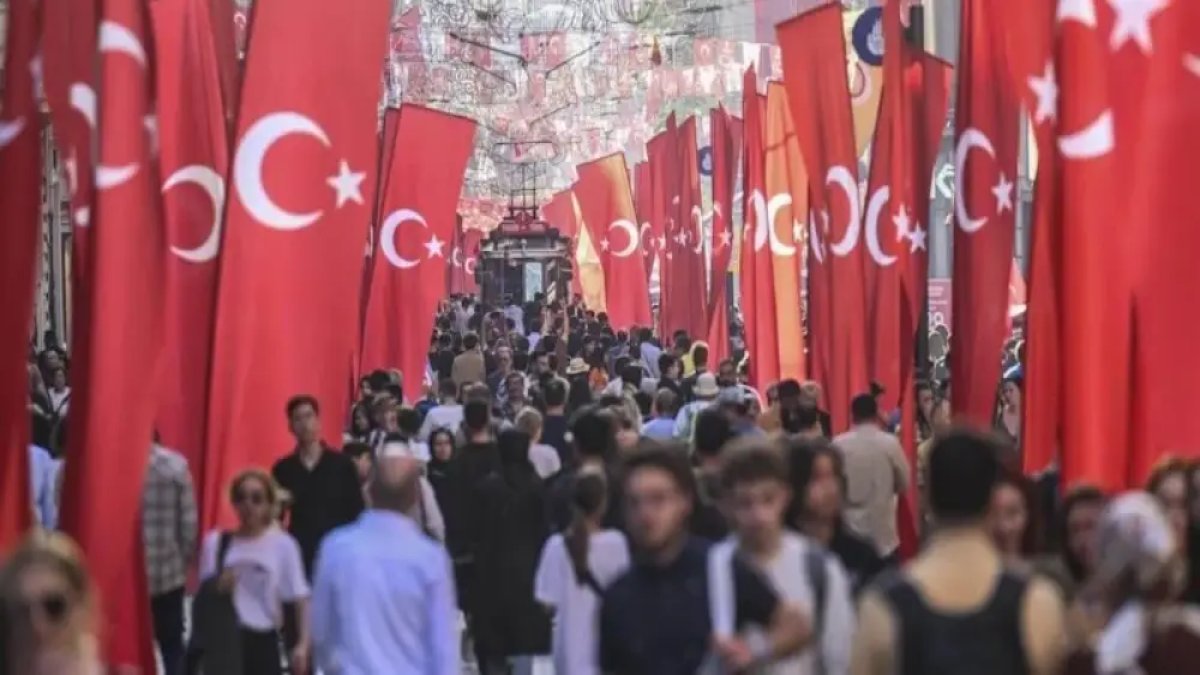 Türkiye’nin siyasal güvensizlik çıkmazı ve güçlü lider arayışı