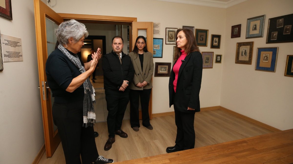 Karşıyaka’da fotoğrafçılık tarihine açılan kapı: Hamza Rüstem Fotoğraf Evi Özel Müzesi