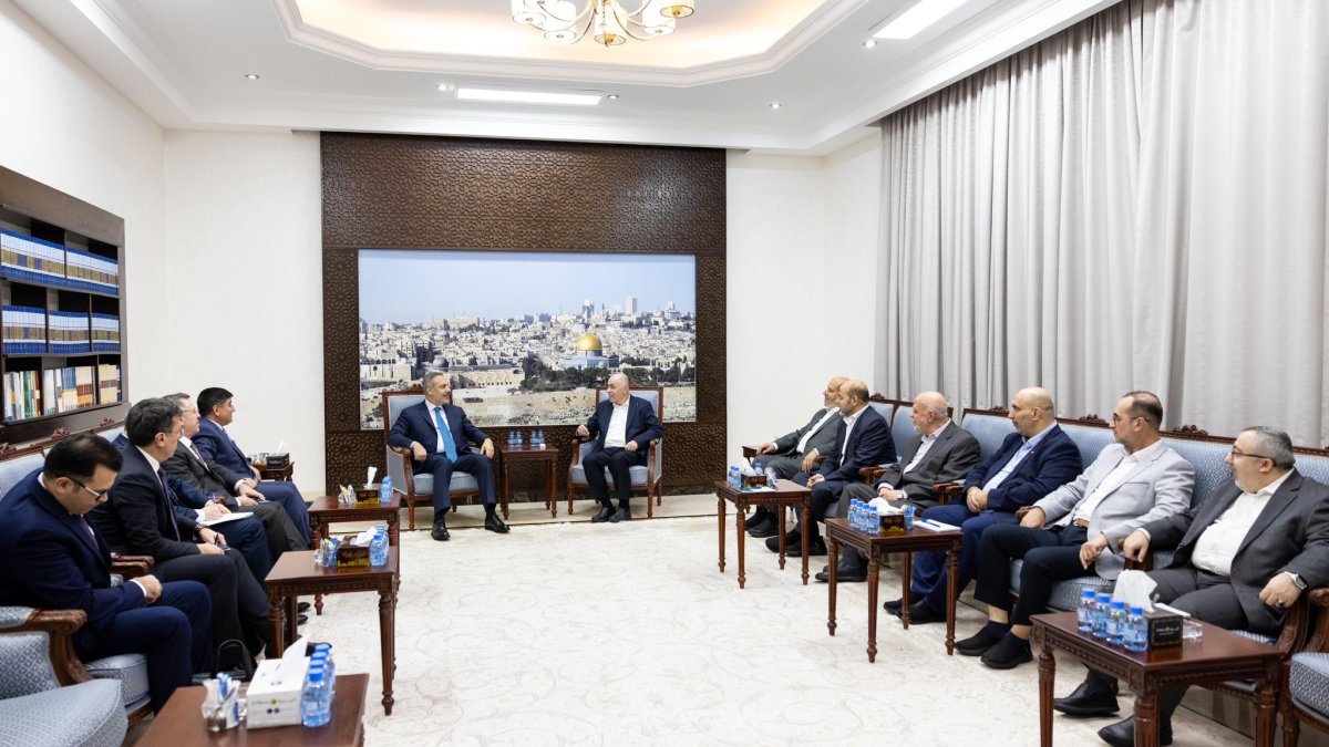 Fidan, Hamas Siyasi Büro üyeleriyle görüştü