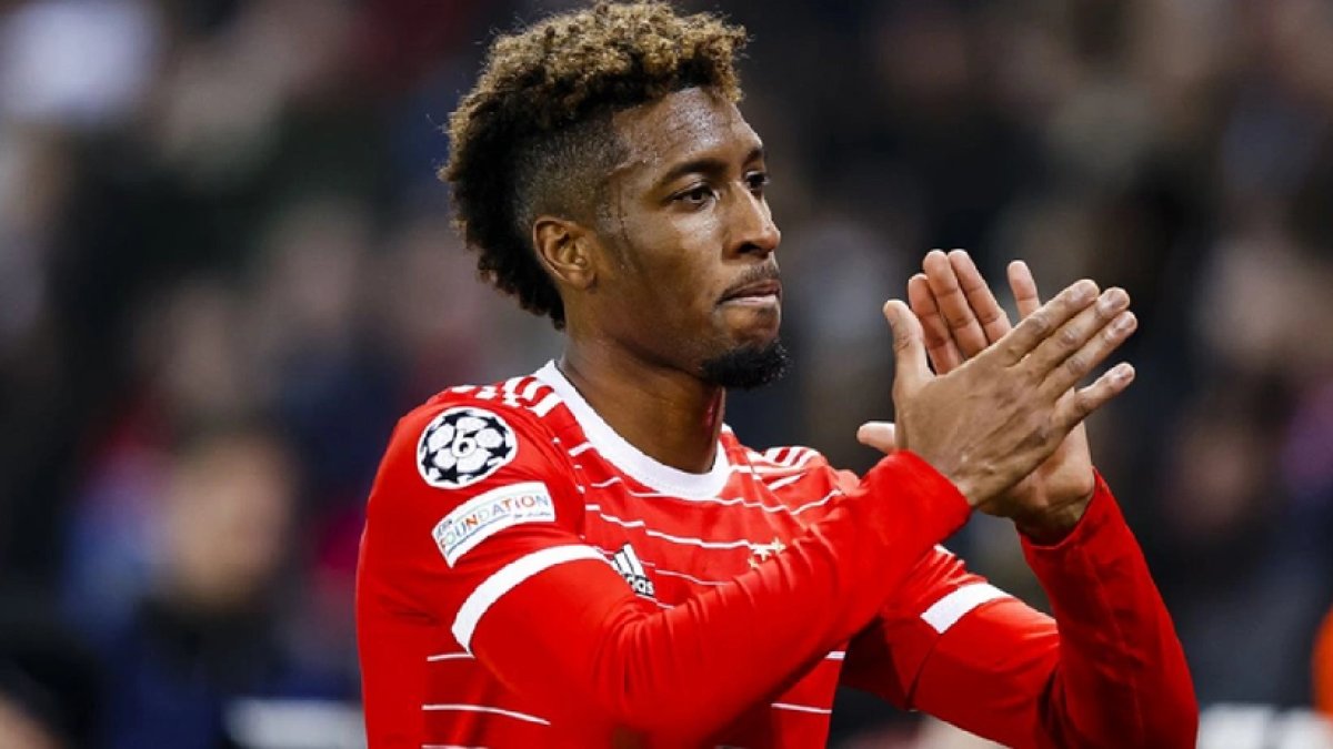 Bayern Münih'in yıldızı Kingsley Coman, Galatasaray taraftarını övdü