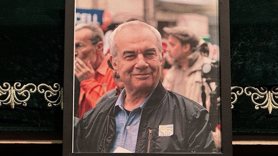 Yönetmen Şerif Gören için Atlas Sineması'nda tören