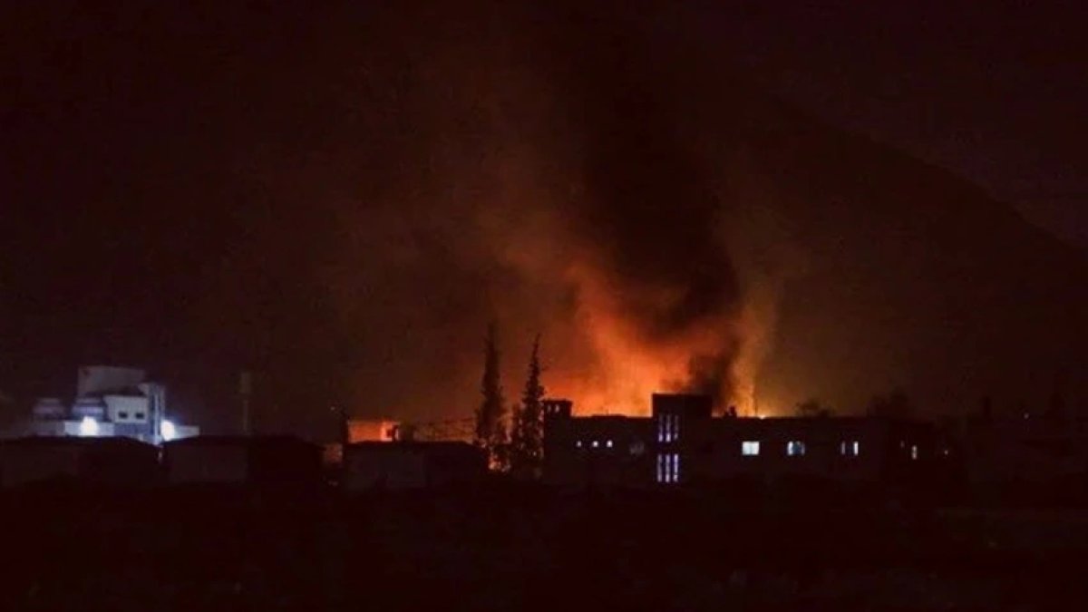 İsrail, Şam’da kimyasal silah tesisini hedef aldı: Büyük patlama yaşandı