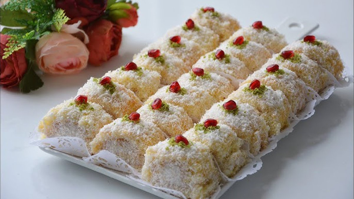 Her gün yeseniz bıkılmaz! Kırılıp çatlamayan sadrazam lokumu tarifi... Yiyenler lezzetini biliyor