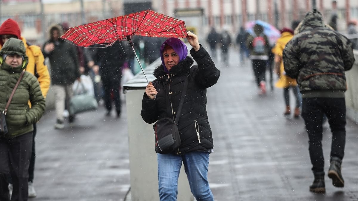 Meteoroloji'den kar ve kuvvetli yağış uyarısı: Soğuk hava Türkiye’yi etkisi altına alıyor