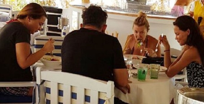 Cem Yılmaz ve Ebru Şallı bir araya geldi