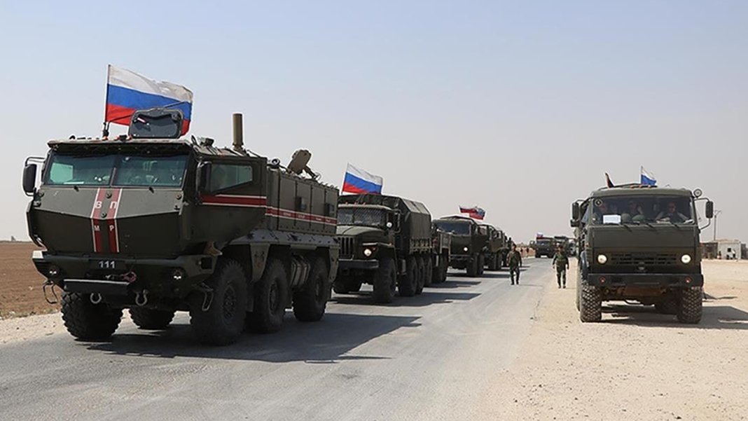 Reuters: Humeymim ve Tartus üslerinden çekilmeyecekler! Rus birlikleri Suriye'nin kuzeyindeki cephe hatlarından çekiliyor