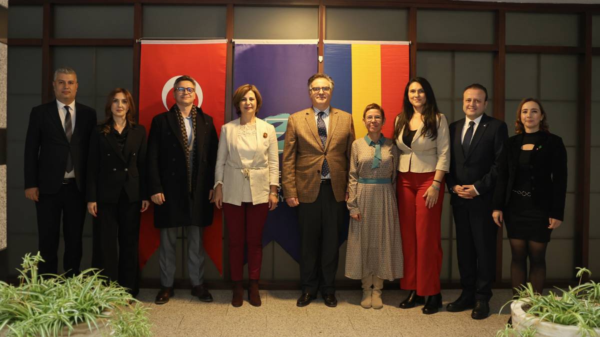 Romanya Ankara Büyükelçisi Başkan Ünlüce’yi ziyaret etti