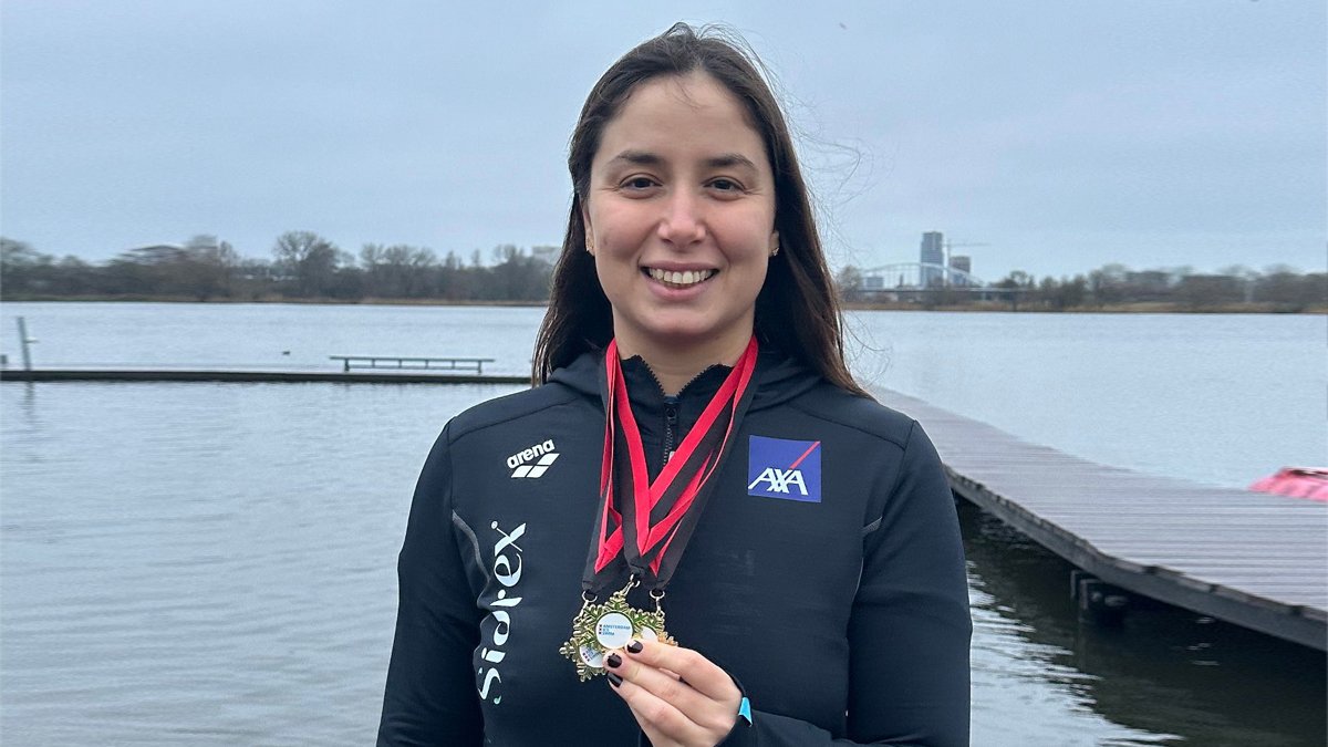 Bengisu Avcı'dan Buz Yüzme Şampiyonası'nda 3 altın madalya