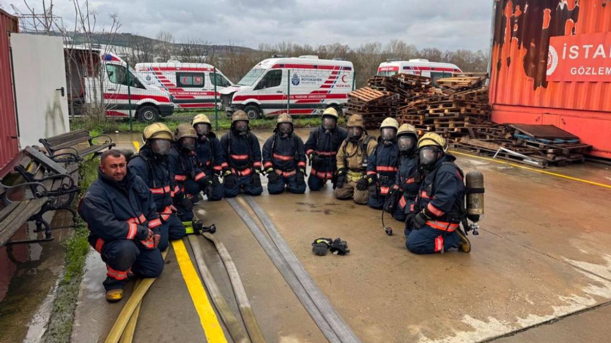 Giresun itfaiyesi ekipleri İstanbul Büyükşehir Belediyesi itfaiyesinden eğitim alıyor