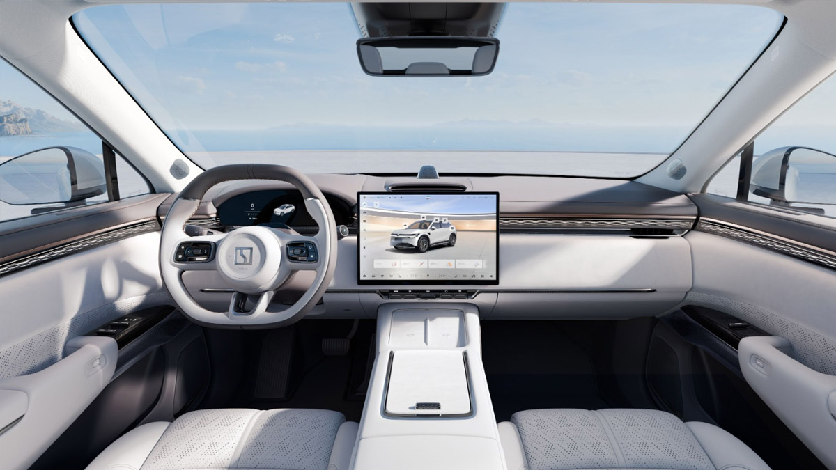 Şarj rekortmeni elektrikli SUV satışa çıktı! Tesla'ya rakip mi doğuyor?