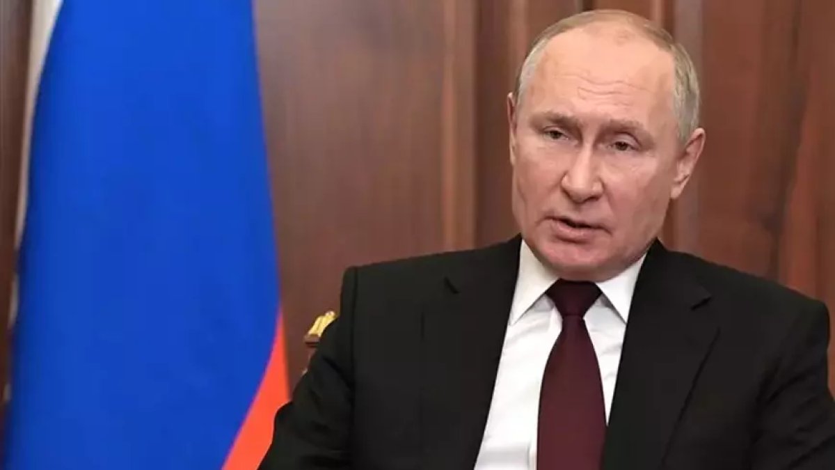 Putin: Batı’nın tehditlerine karşı kapsamlı yanıt verilecektir
