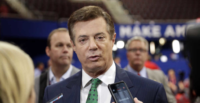 Donald Trump'ın kampanya müdürü Paul Manafort istifa etti