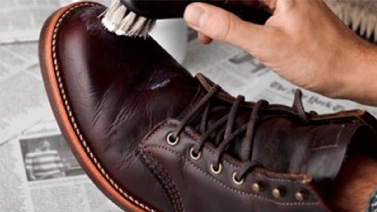 Çatlayıp kırılan deri ayakkabıya sürün, eski halinden eser kalmıyor! Sadece bir kez yapmak yetiyor